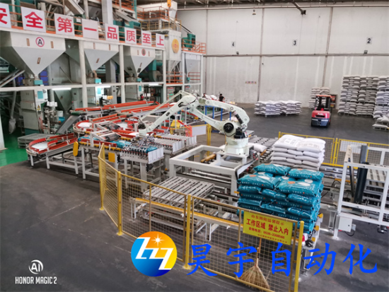 企業(yè)選擇全自動碼垛機的理由是什么？